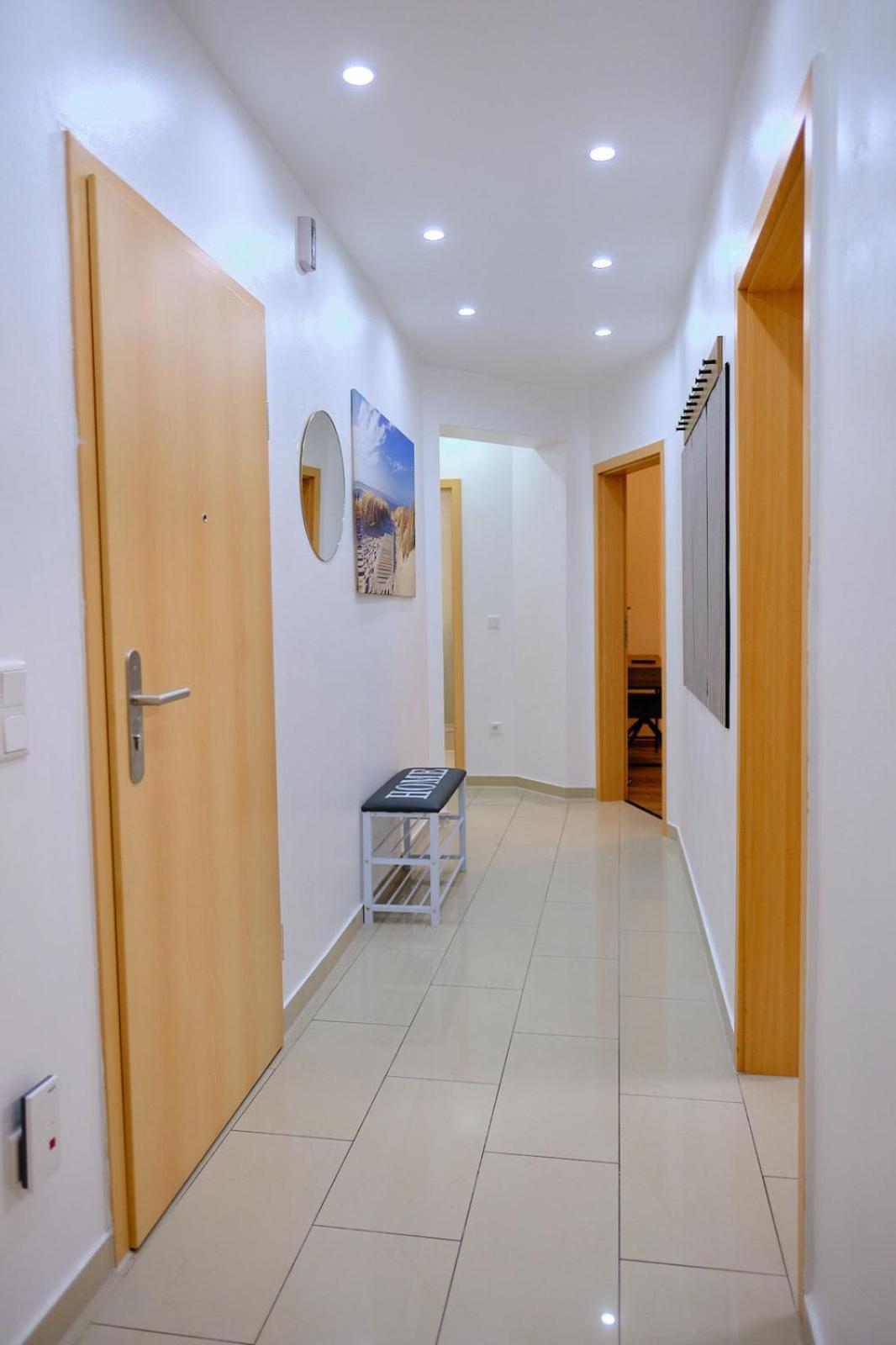 Primetime Suite Fuer 8+Kueche/Wifi Ессен Екстер'єр фото